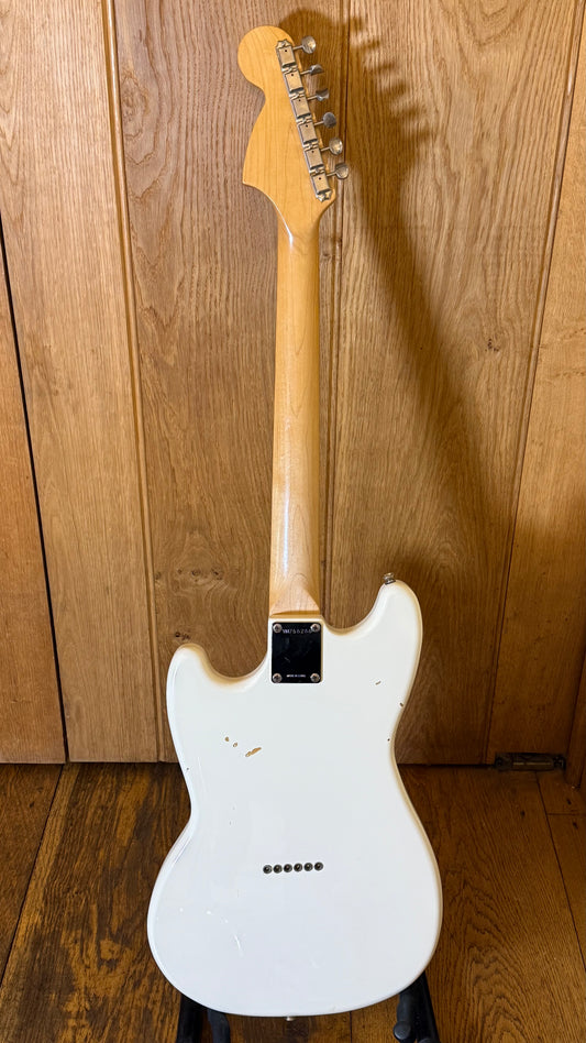 Squier Musicmaster VistaTone – Aged Olympic White (1997)